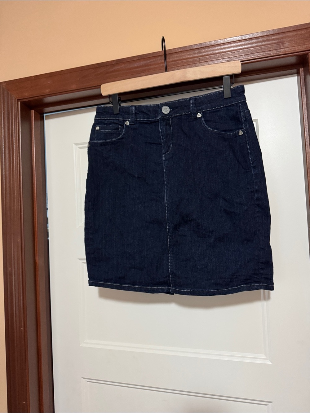 Kut from the Kloth Dark Blue Denim Mini Skirt